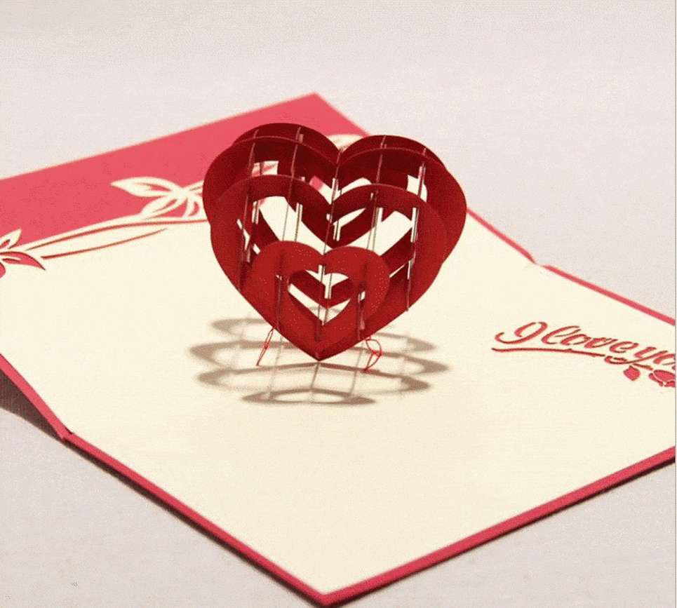 Объемное бумажное праздничное сердце