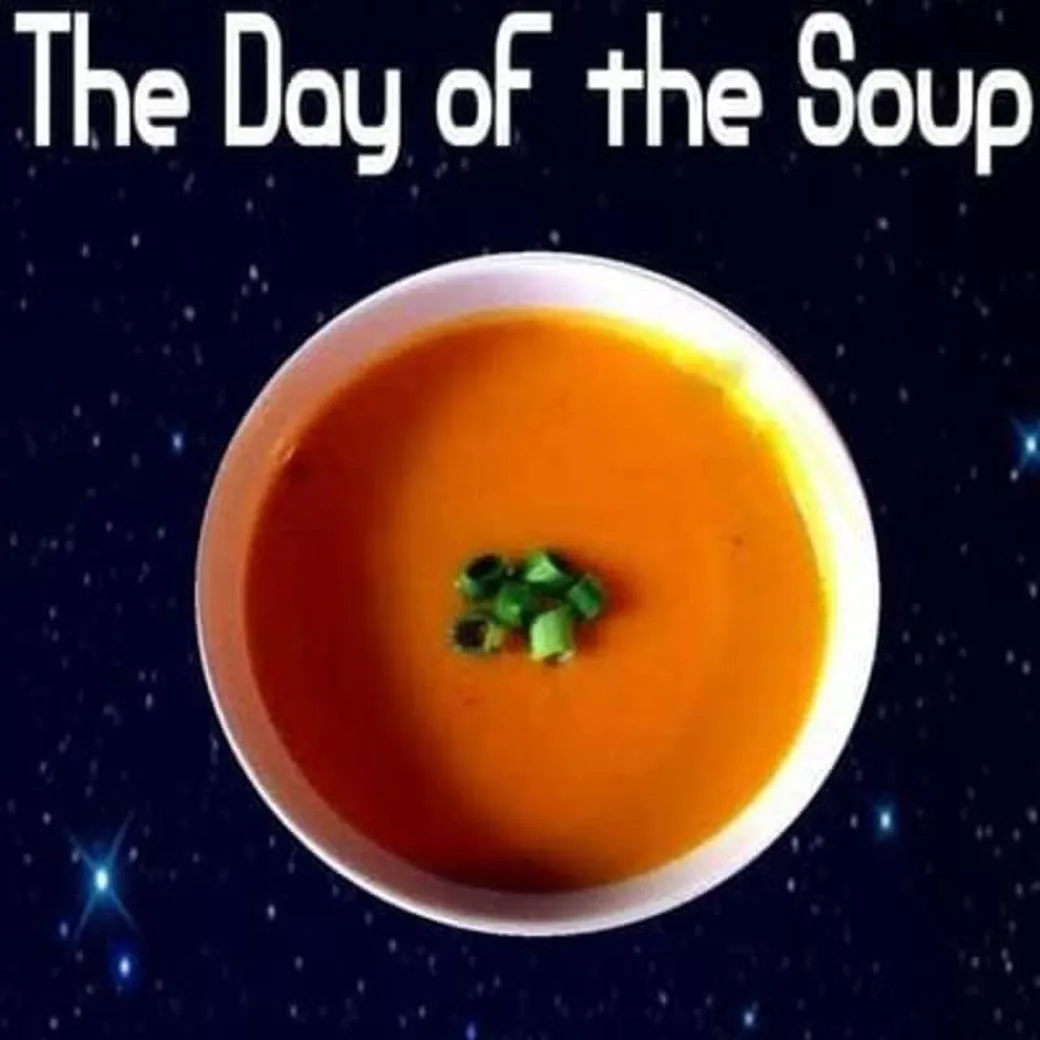 Яркая открытка с днем супа
